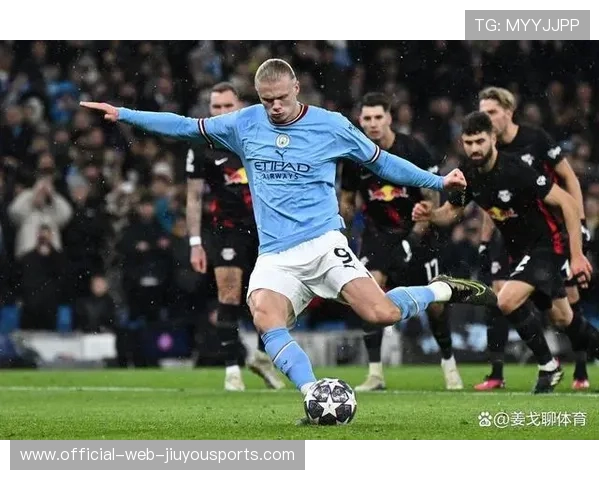 曼城的赖因德斯助力福登进球，欧冠再胜，曼城小赖特