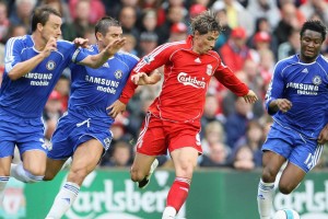 九游下载安装-体育游戏回顾：虚拟世界里的竞技与球星数据，虚拟足球游戏